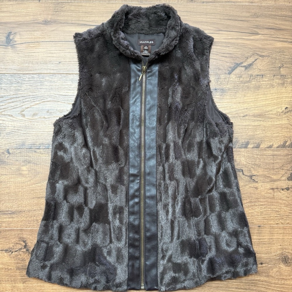 Multiples Faux Fur Vest Women's Small Brown Mob Wife Full Zip Soft Office Winter